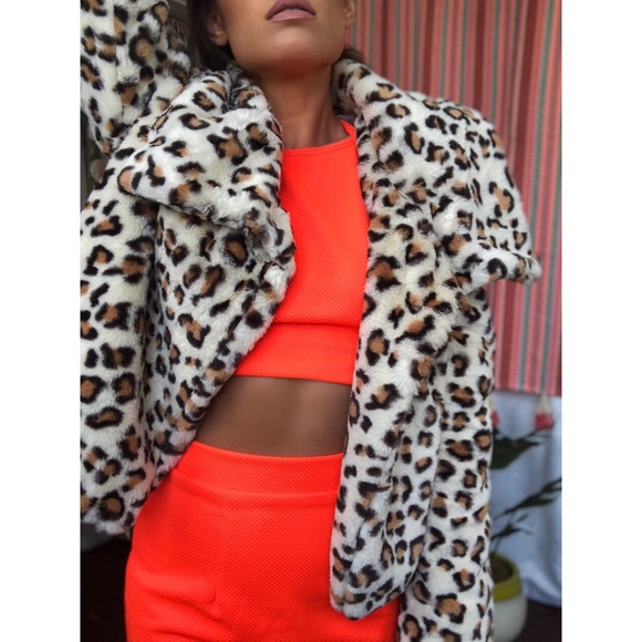 🆕Etta Brown Leopard Print Vegan Faux Fur Jacket - Picture 8 of 8